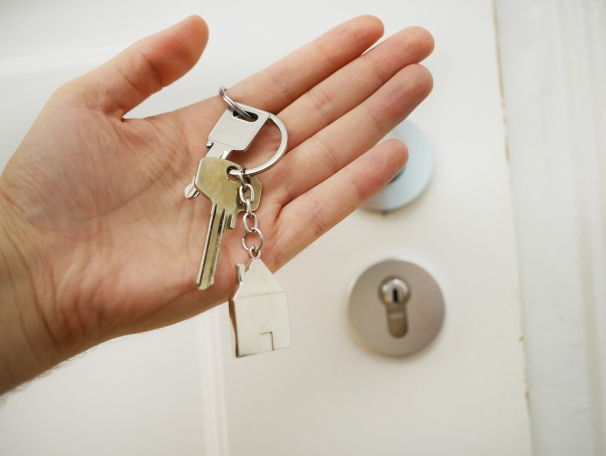 https://CarolGreen.StopRentingStartOwning.com